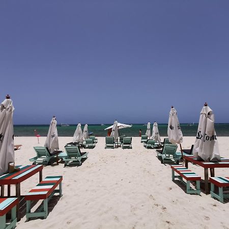 Coral Studios Playa Los Corales - Beach Club And Spa بونتا كانا المظهر الخارجي الصورة