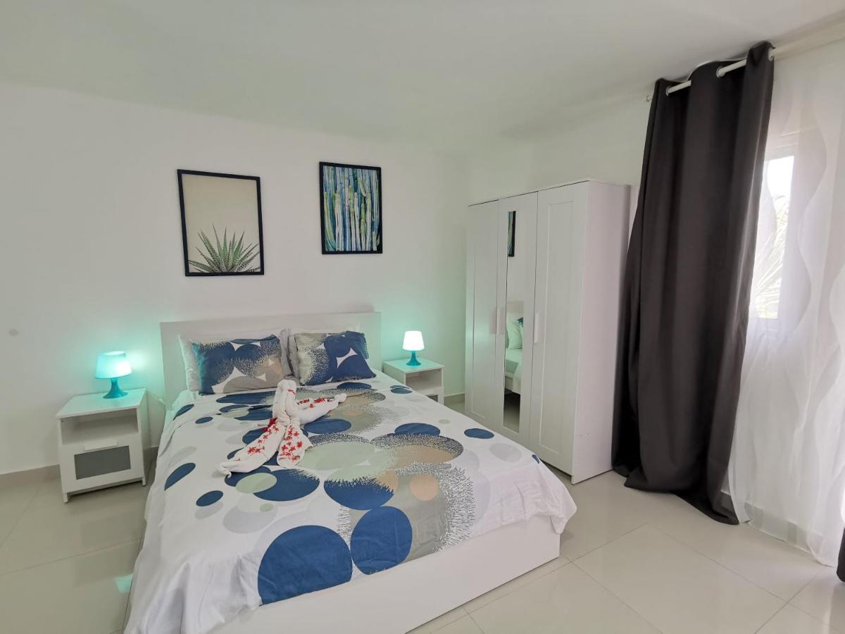 Coral Studios Playa Los Corales - Beach Club And Spa بونتا كانا الغرفة الصورة